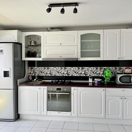 Panoramic M&M Apartment Σουκεάβα Εξωτερικό φωτογραφία