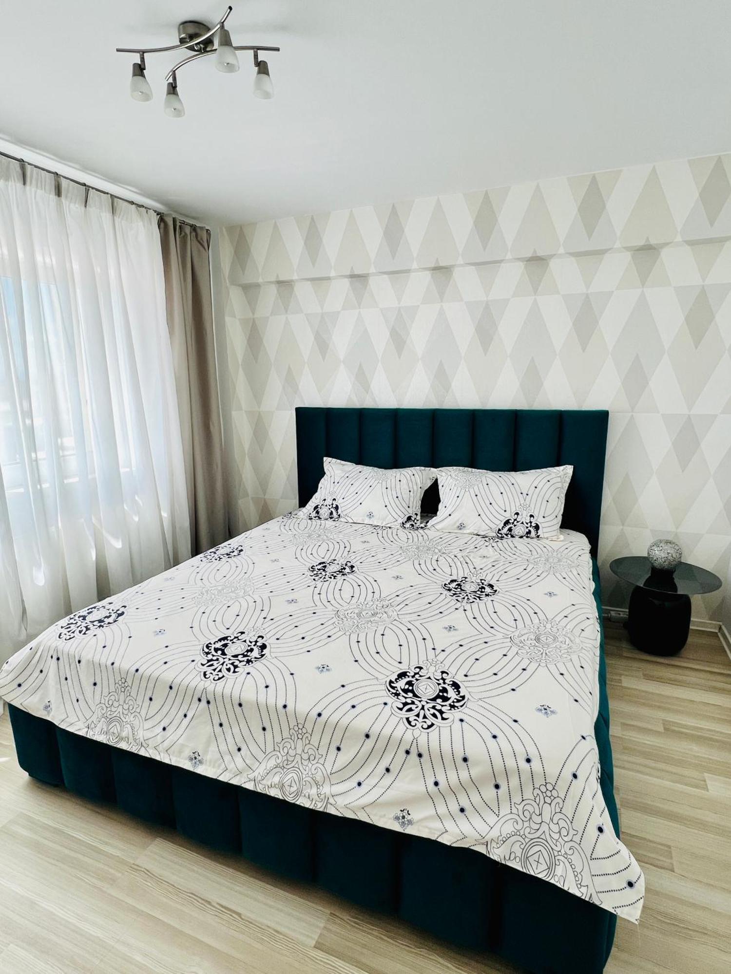 Panoramic M&M Apartment Σουκεάβα Εξωτερικό φωτογραφία